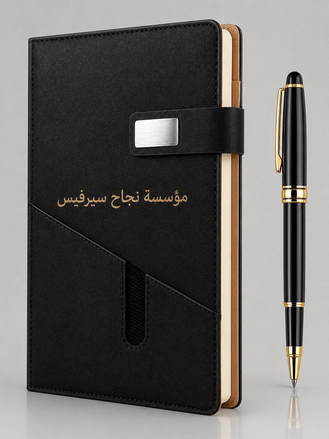 مفكرة جلد وقلم بنقش ذهبي